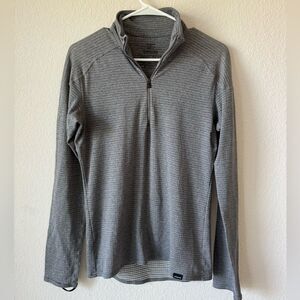 Patagonia Men’s Striped Long Sleeve Pullover Sz S Gray Outdoor Hiking Athleisure